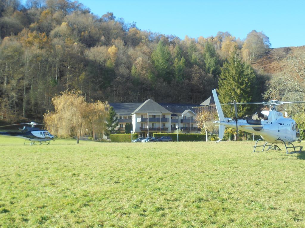 Logis Le Vieux Logis Hotel Lestelle-Bétharram Exterior foto